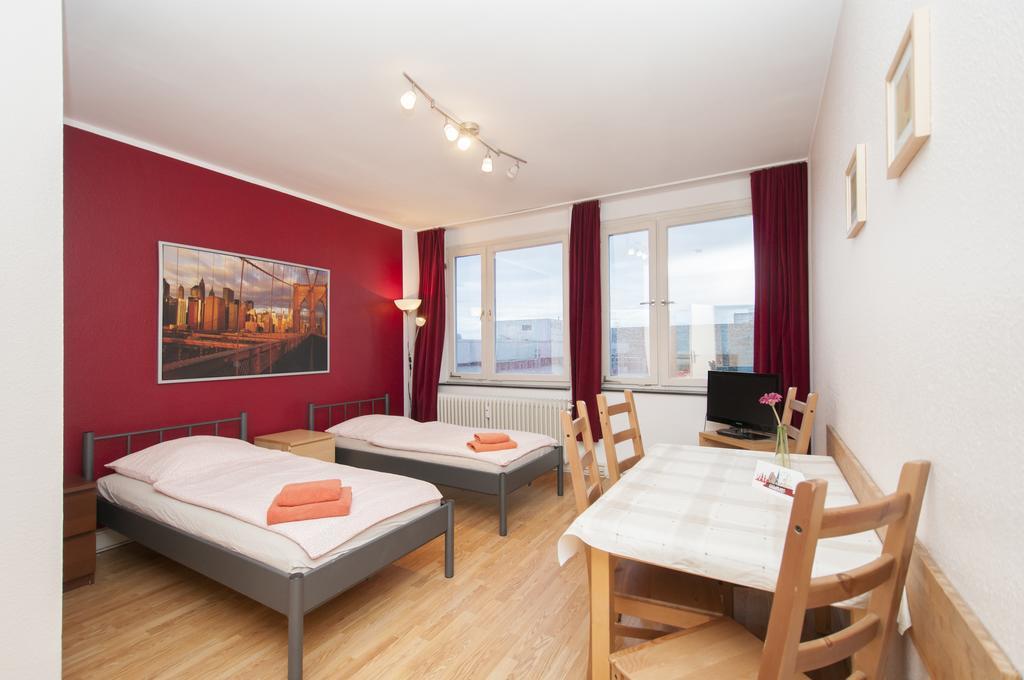 City-Appartements Nordkanalstrasse - Monteurunterkunft Гамбург Екстер'єр фото